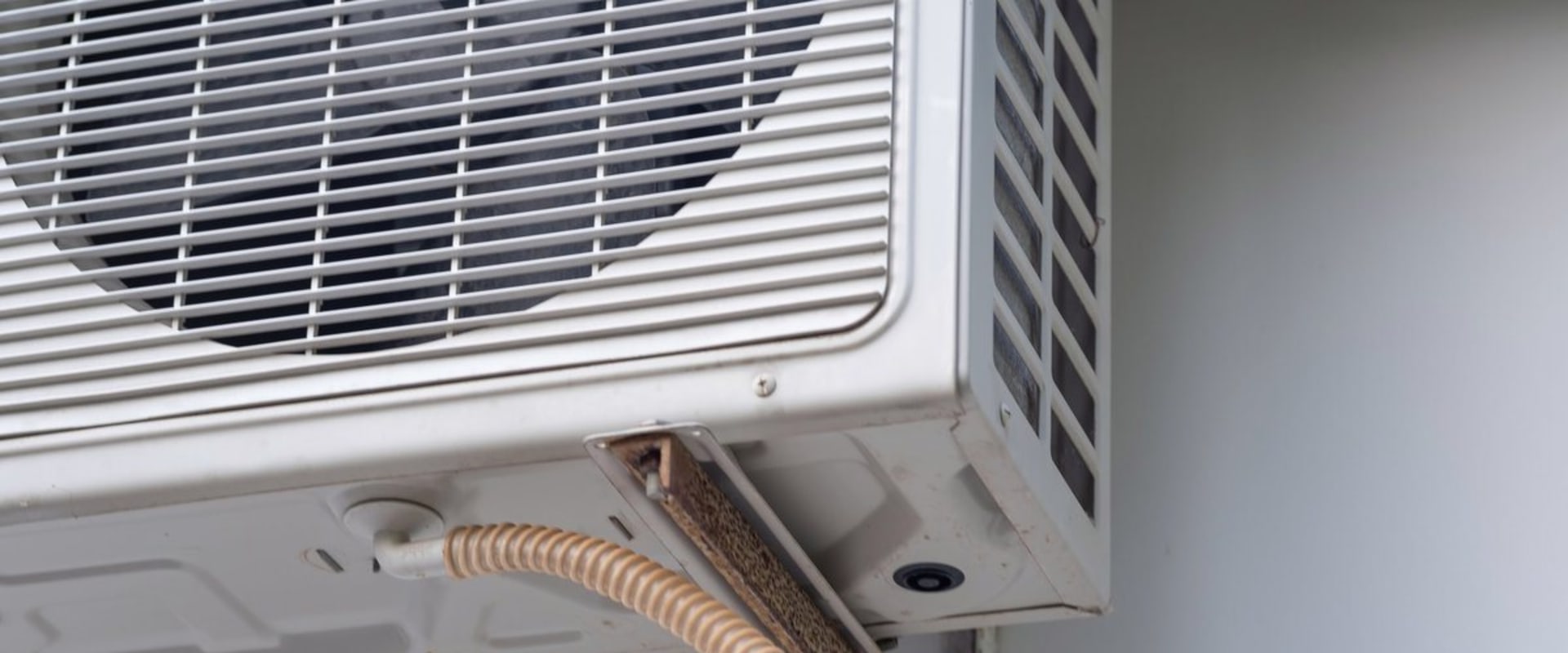 How much does preventive maintenance of air conditioning cost?